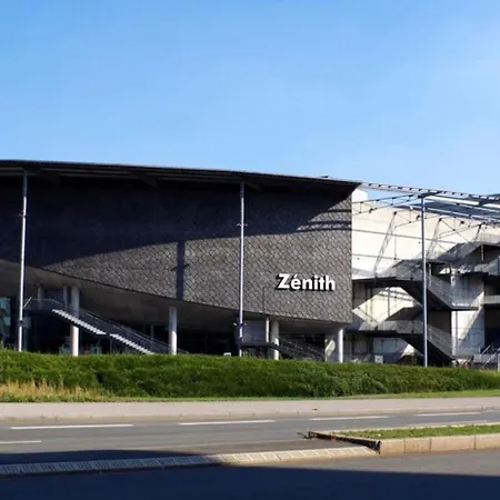 Vieux - Center Apartment!