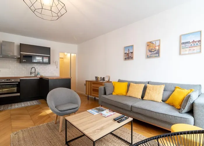 Vieux - Center Apartment! Lilla