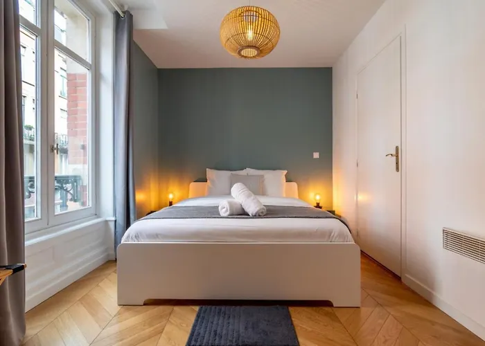 Vieux - Center Apartment! Appartamento Lilla